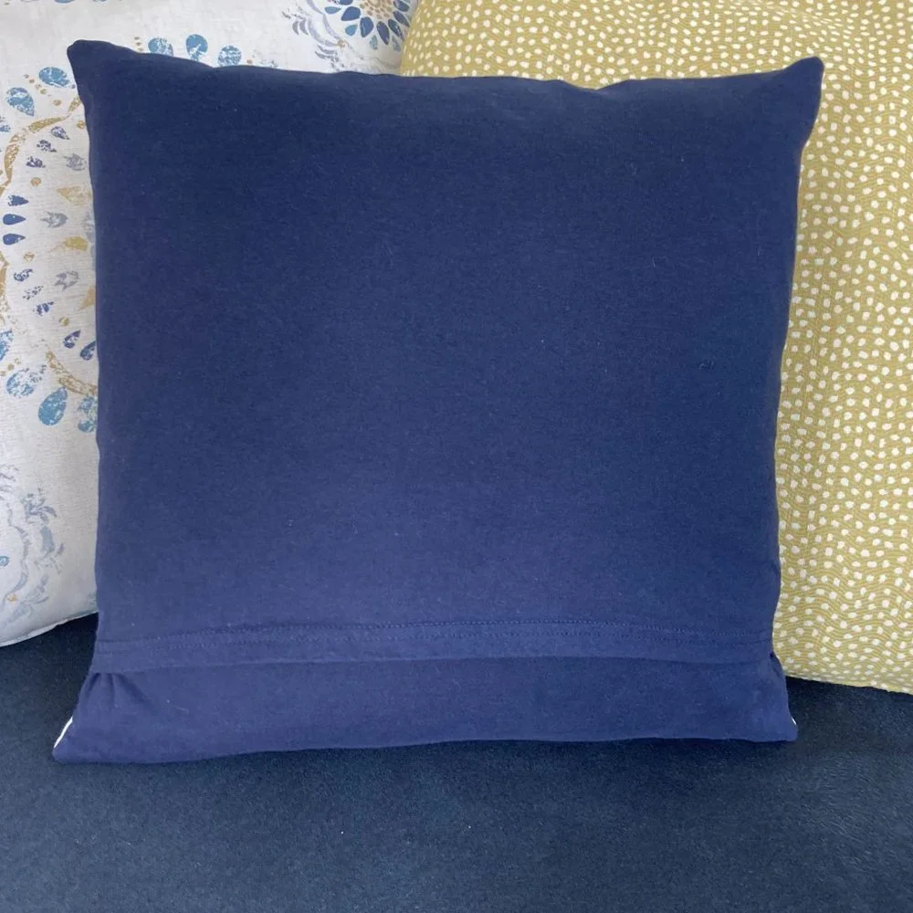 Tennessee Titans NFL Football upcycled T-shirt 16x16 throw pillow cover
